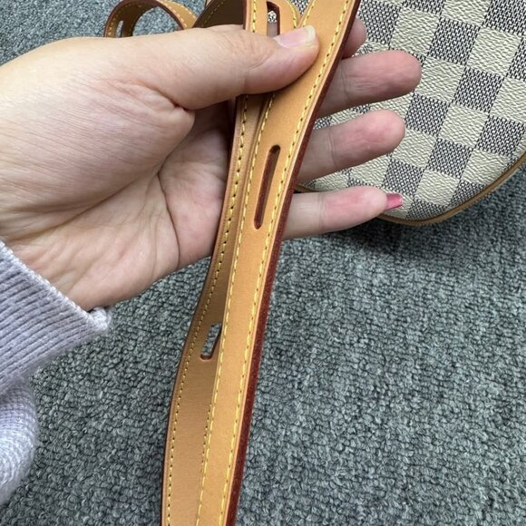 Louis Vuitton Boite Chapeau Souple Daimer Azur Shoulder Bag fbcco1175-102225 - Picture 12 of 14